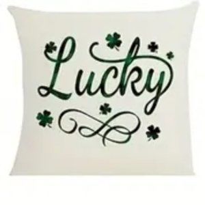 NEW ST PATRICK'S DAY LUCKY SHAMROCKS DECORATIVE PILLOW COVER HOME DECOR 17.7"